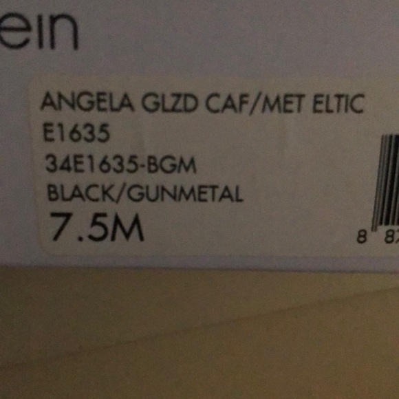 Heels - Picture 4 of 4